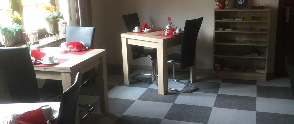 Hotel Pension Ulrich à Dahlem  Extérieur photo